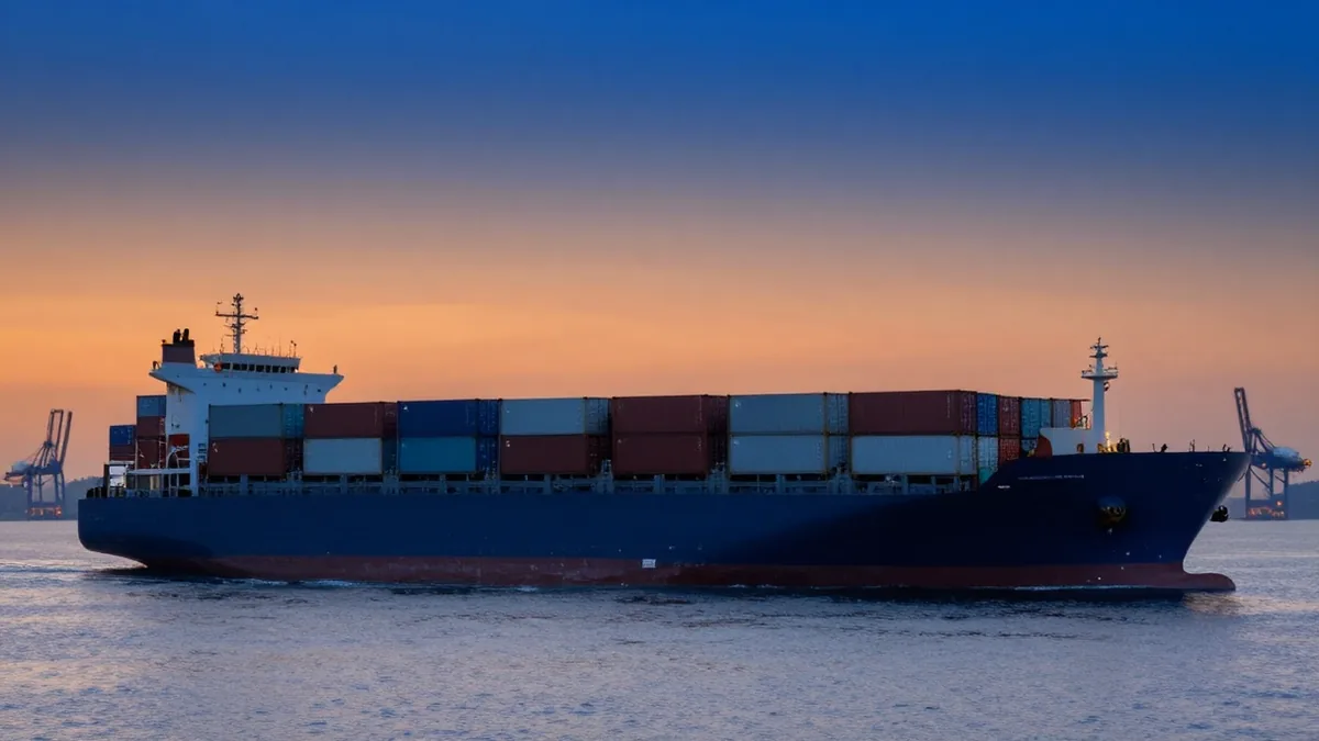 Payment Terms, Incoterms, and Lead Times in Ferroalloy Export: A Buyer's Reference